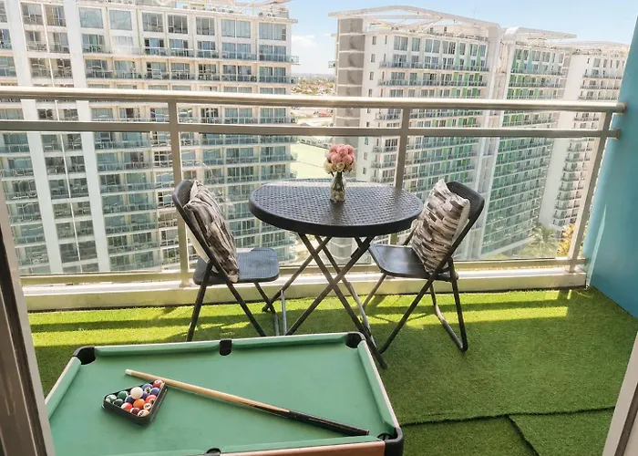 Kassie's - Azure Urban Residences